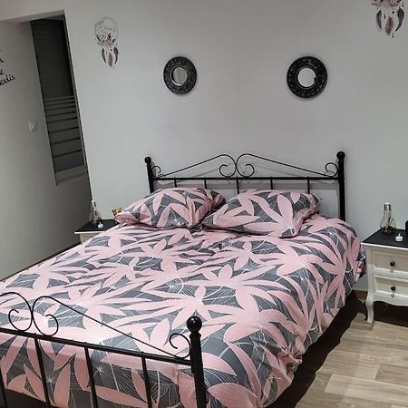 Chez Aline Daire Calais Dış mekan fotoğraf