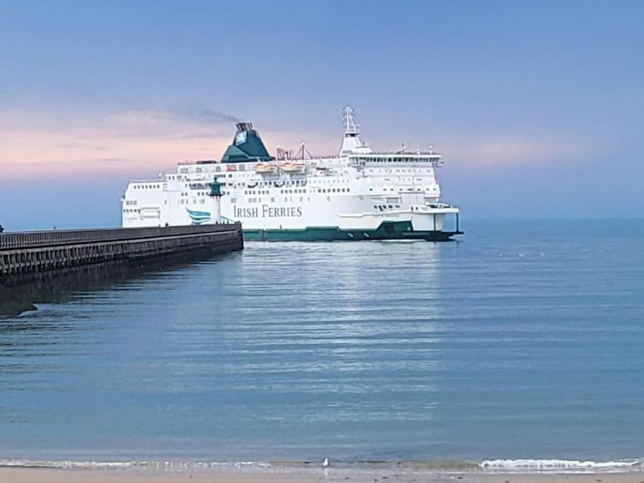 Chez Aline Daire Calais Dış mekan fotoğraf